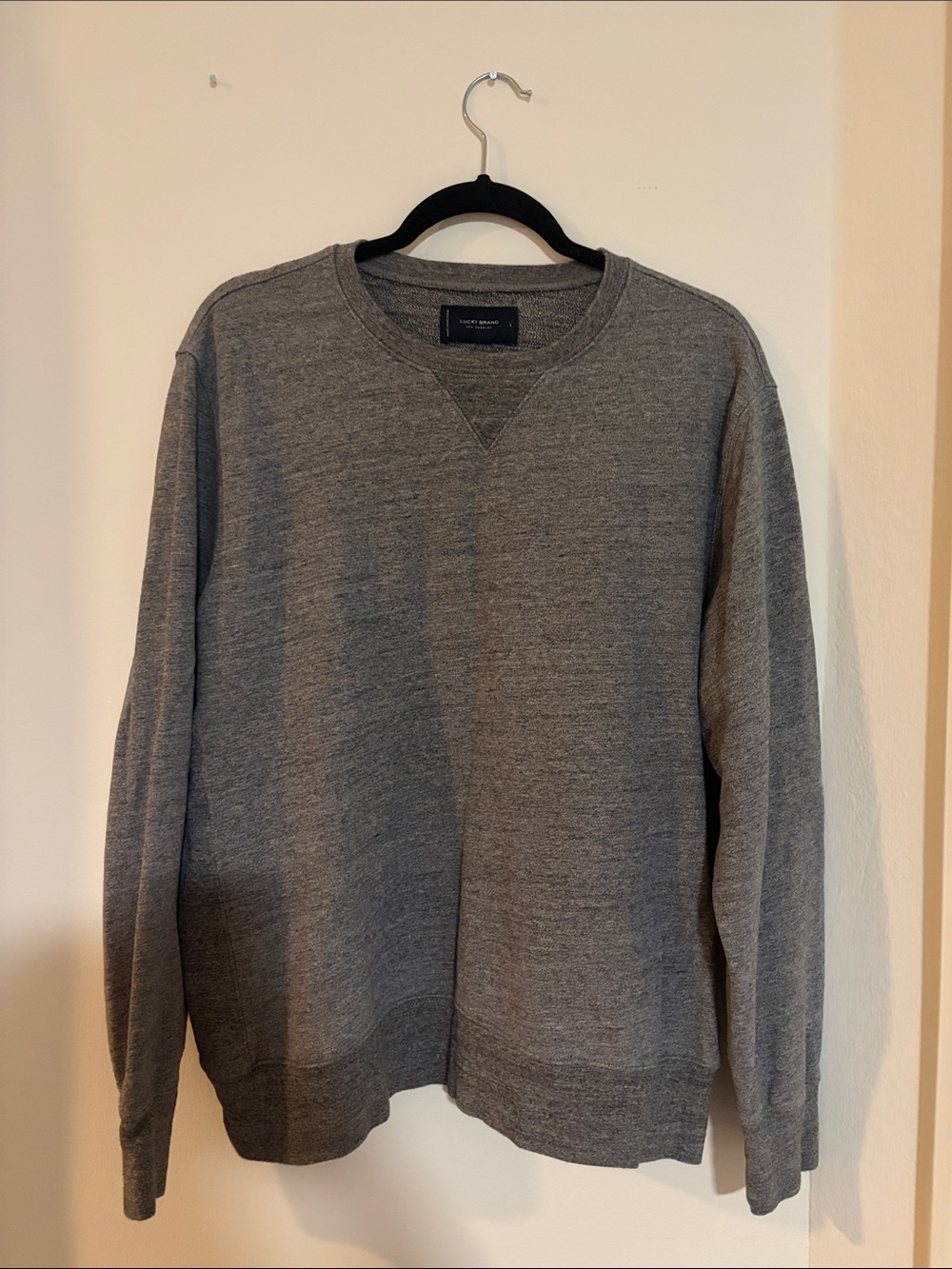 Lucky Brand Men's Gray Crewneck Sweatshirt
